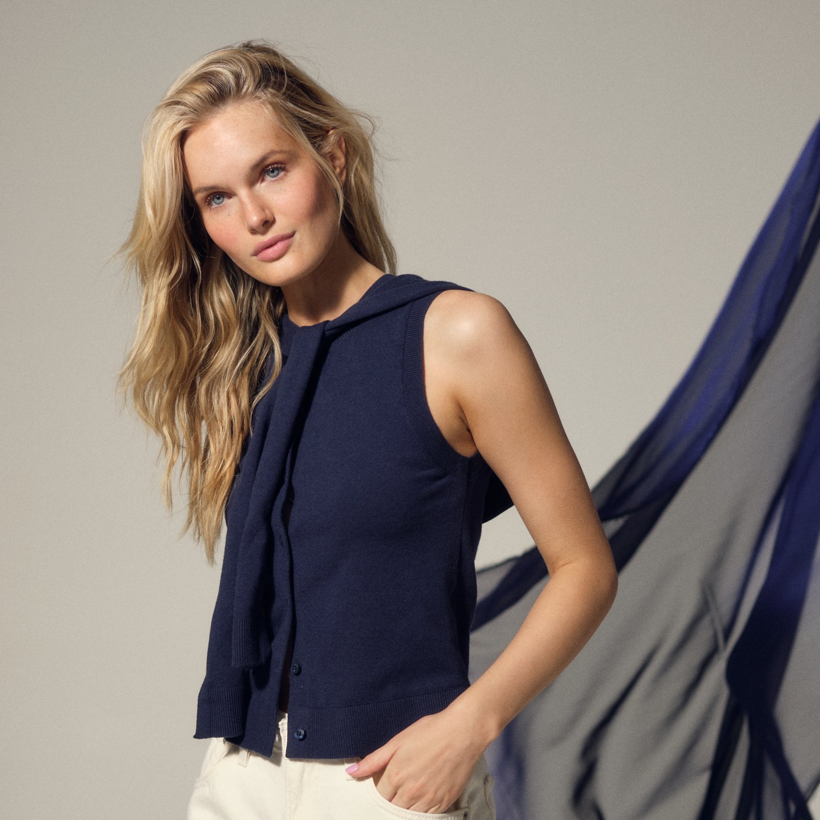 Shirts & Tops